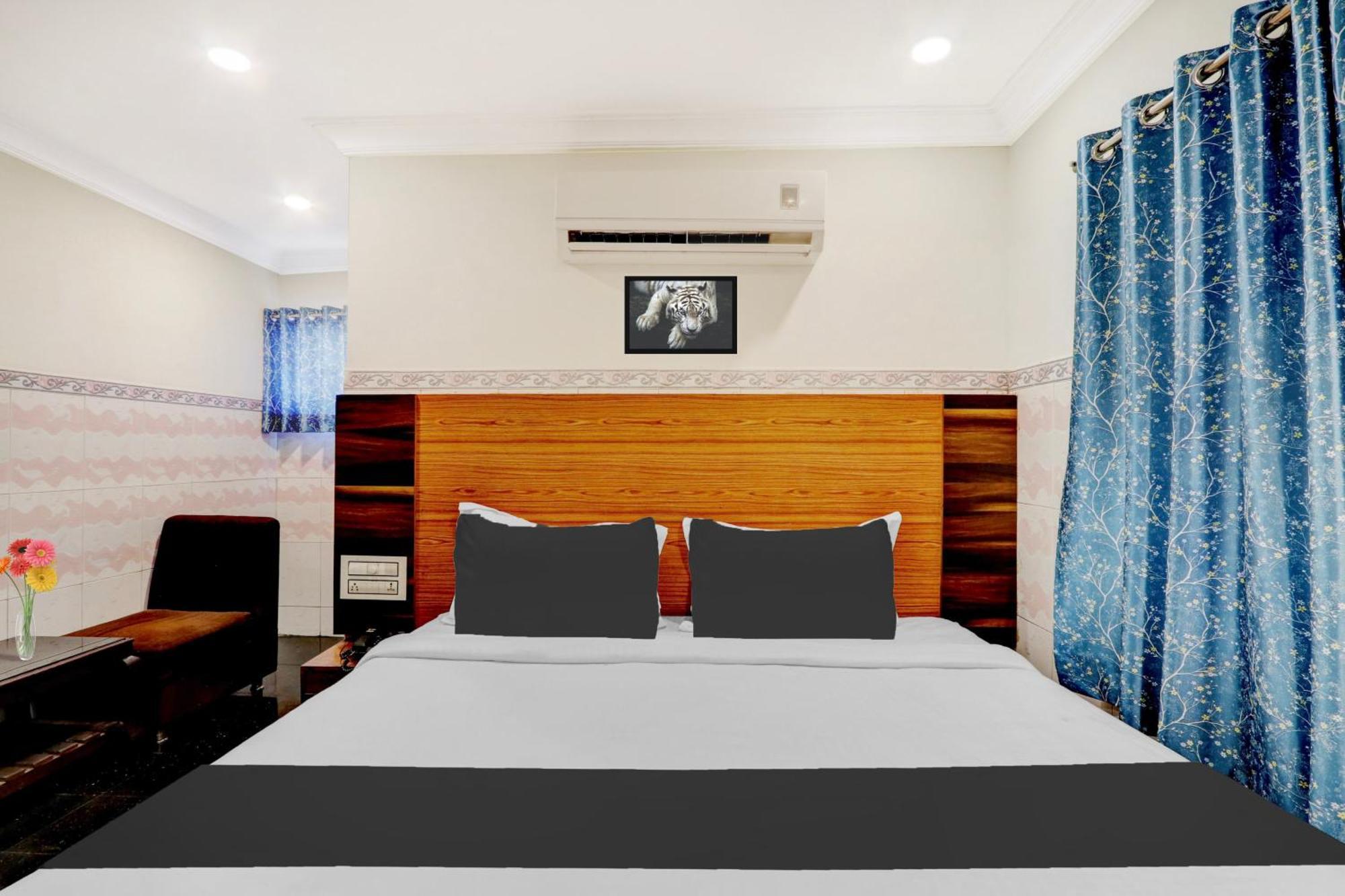 Hotel O Hanuman Pet Near Railway Station Виджаявада Экстерьер фото