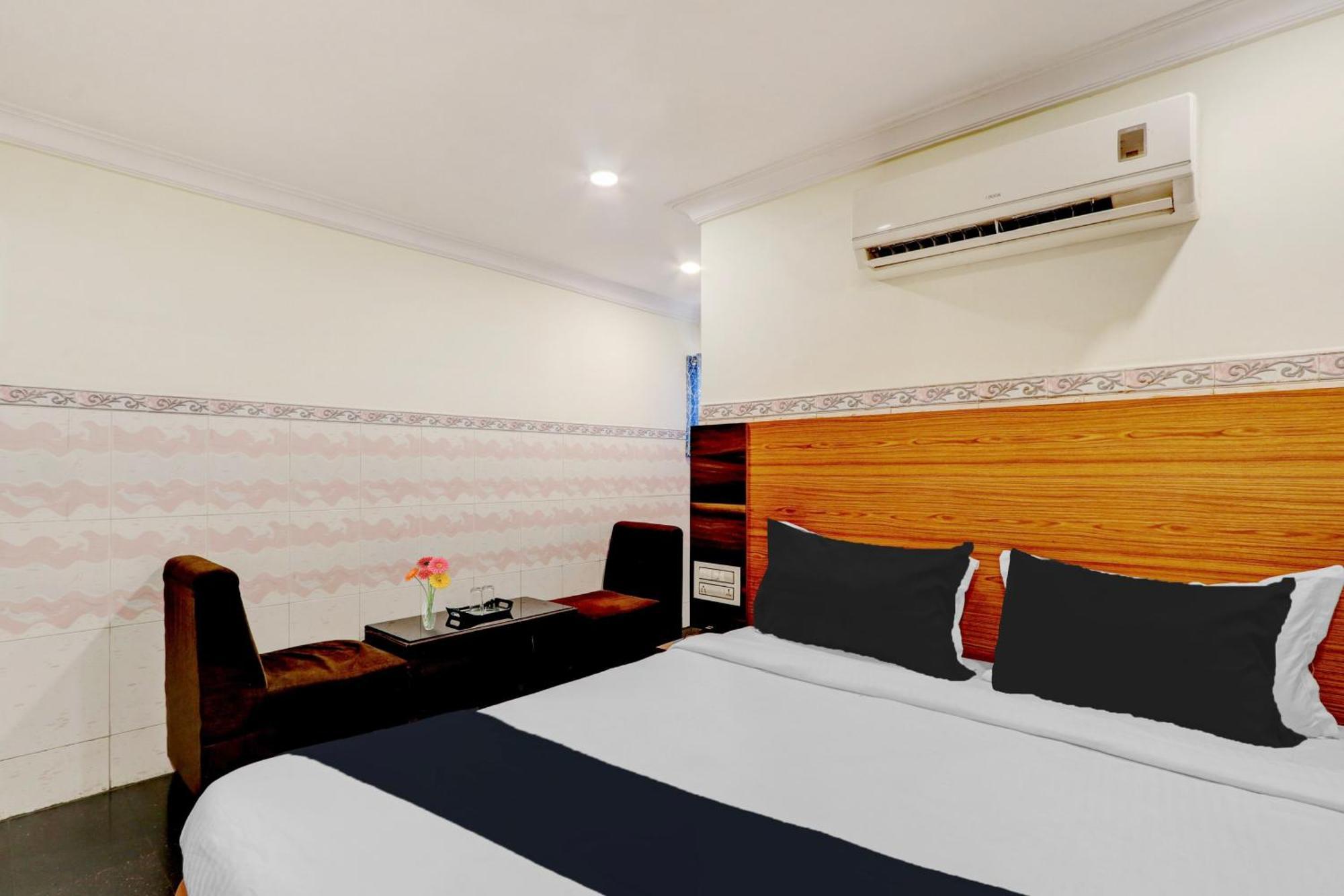 Hotel O Hanuman Pet Near Railway Station Виджаявада Экстерьер фото